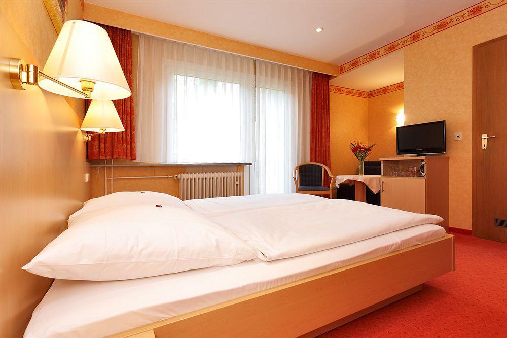 Hotel Waldeck Mit Restaurant "Florian'S" Feldberg  Luaran gambar