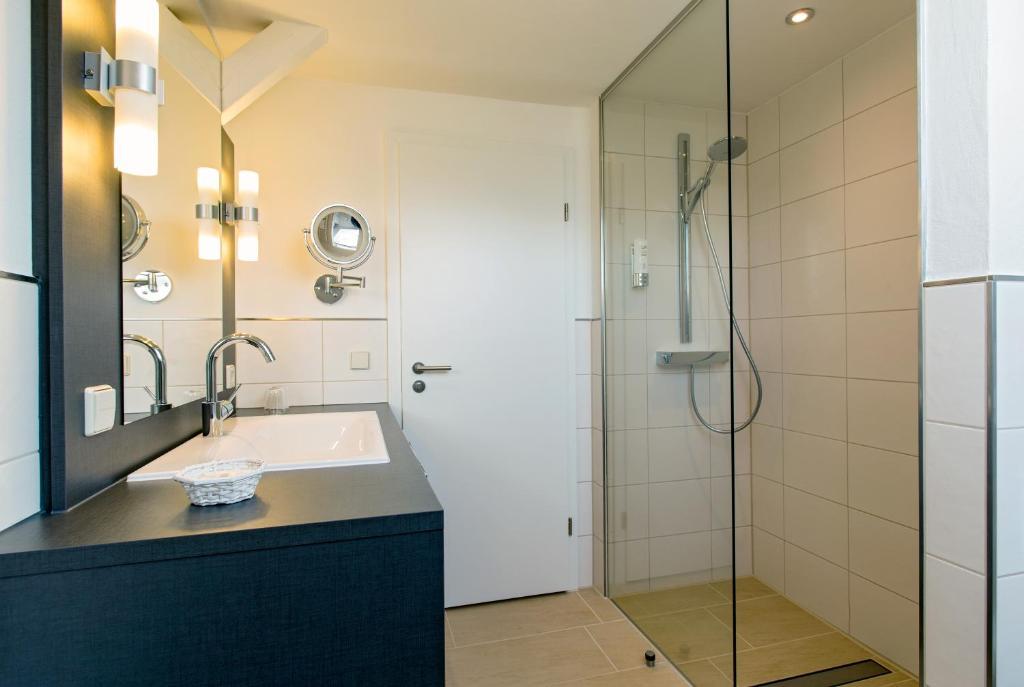 Hotel Waldeck Mit Restaurant "Florian'S" Feldberg  Bilik gambar